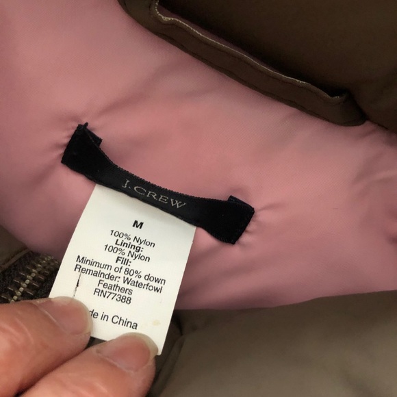 JCrew Puffy Vest / Puffer vest in mint condition. - Picture 3 of 3